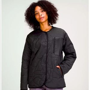 Lululemon insulated quilted jacket, size 6.